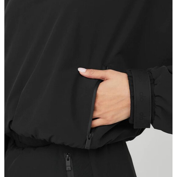 ALO | CROPPED ELEVATION COVER UP - Picture 2 of 4